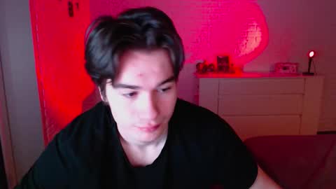 Snapshot of charleshanson69 chatting on 02.09.26 charleshanson69 online show from 02.09.26