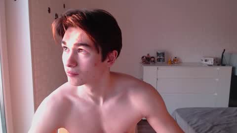 Snapshot of charleshanson69 chatting on 02.22.26 charleshanson69 online show from 02.22.26