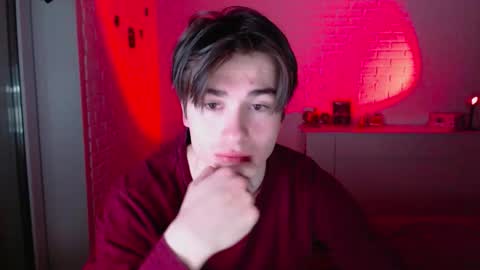 Snapshot of charleshanson69 chatting on 03.01.26 charleshanson69 online show from 03.01.26