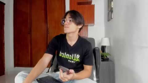 charley_morgan online show from 03.03.25