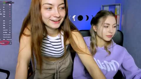 Snapshot of charlie_bonsie chatting on 11.19.25 charlie online show from 11.19.25