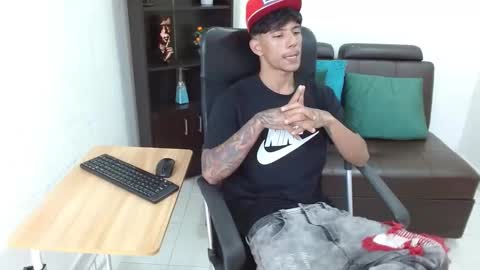 Snapshot of charlie_oconnor chatting on 12.18.24 Charlie oconnor online show from 12.18.24