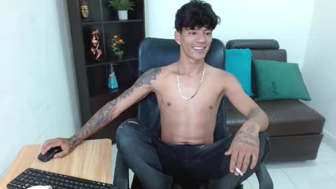 Snapshot of charlie_oconnor chatting on 01.07.25 Charlie oconnor online show from 01.07.25