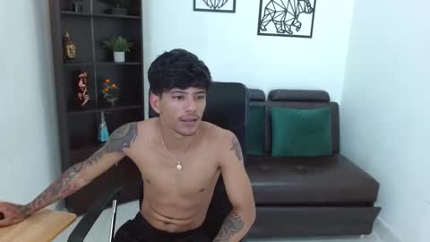 Snapshot of charlie_oconnor chatting on 01.30.25 Charlie oconnor online show from 01.30.25