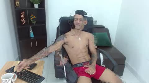 Snapshot of charlie_oconnor chatting on 02.18.25 Charlie oconnor online show from 02.18.25