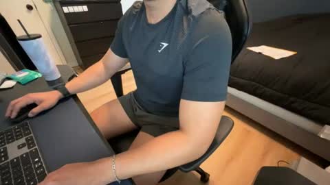 charliekkw online show from 07.21.26