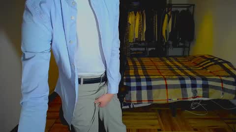 Snapshot of charlieseyer chatting on 01.31.25 carlos reyes online show from 01.31.25