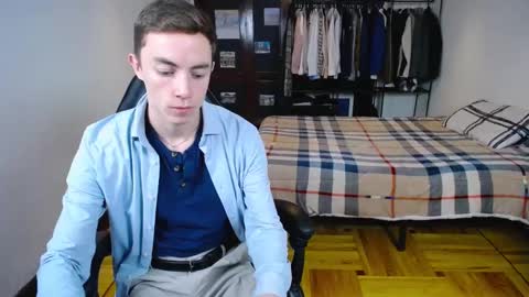 Snapshot of charlieseyer chatting on 02.18.25 carlos reyes online show from 02.18.25