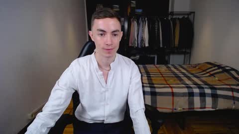 Snapshot of charlieseyer chatting on 02.27.25 carlos reyes online show from 02.27.25