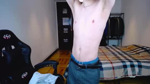 Snapshot of charlieseyer chatting on 03.12.25 carlos reyes online show from 03.12.25