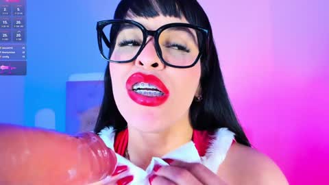 Snapshot of charlootteevans chatting on 12.30.24 Charloott Evans online show from 12.30.24