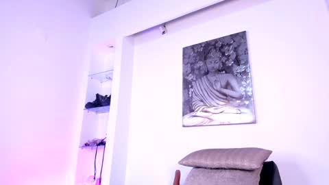 Snapshot of charlote_zc_ chatting on 01.19.25 Charlote online show from 01.19.25