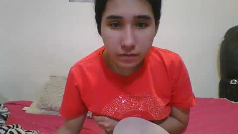 karinaa independent model online show from 12.18.24