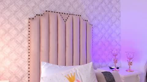   Charlotte  online show from 12.19.24