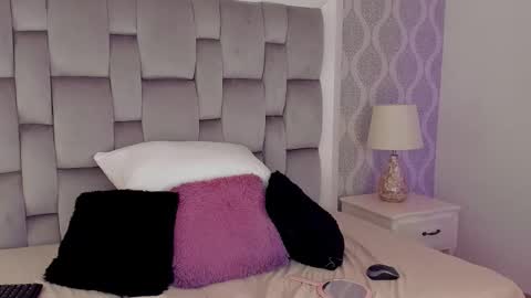   Charlotte  online show from 01.09.26