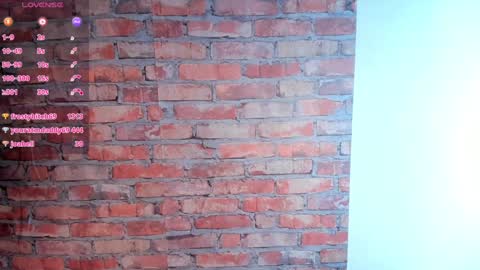 Snapshot of charlotte_brown_1 chatting on 01.02.25 CHARLOTTE BROWN online show from 01.02.25