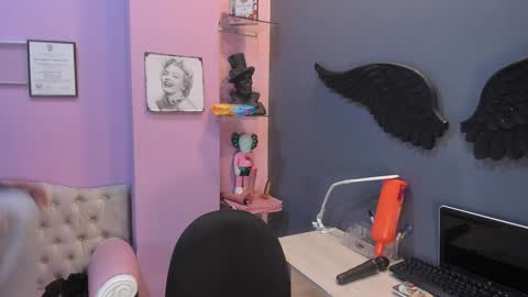 Snapshot of charlotte_brown_1 chatting on 01.03.25 CHARLOTTE BROWN online show from 01.03.25