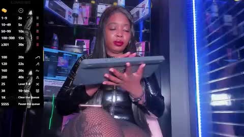 Snapshot of charlotte_brown_1 chatting on 02.17.26 CHARLOTTE BROWN online show from 02.17.26