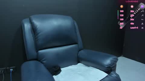 Snapshot of charlotte_brown_1 chatting on 03.02.26 CHARLOTTE BROWN online show from 03.02.26