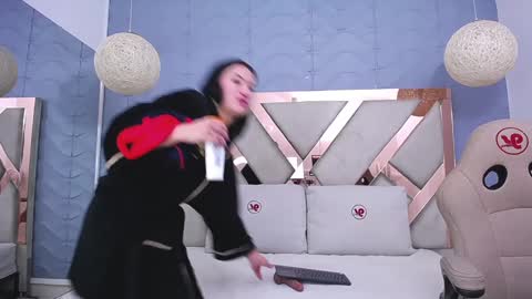 Charlotte colee online show from 12.07.24