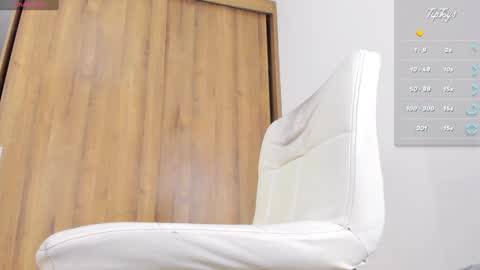 charlotte_cruzxx online show from 12.28.24