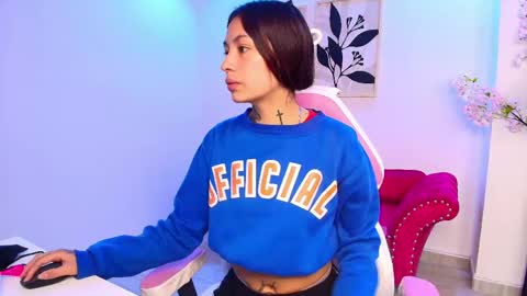 Charlotte online show from 04.14.26