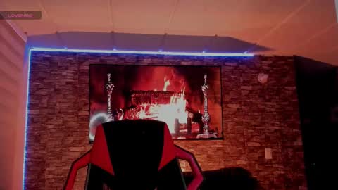 Snapshot of charlotte_greys chatting on 12.03.25 Charlotte online show from 12.03.25