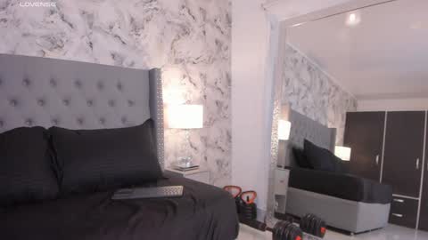 Charlotte online show from 01.21.25