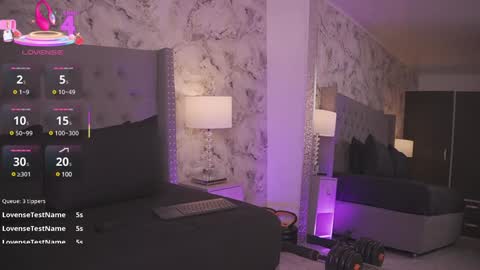 Charlotte online show from 02.07.25