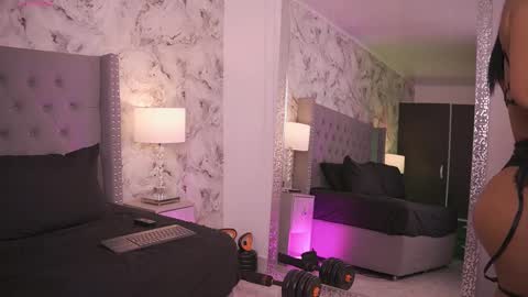 Charlotte online show from 03.05.25