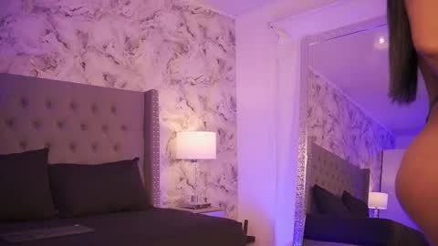 Charlotte online show from 10.13.25