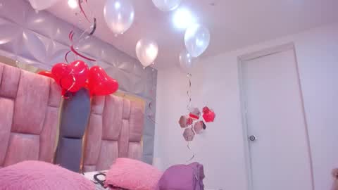 Snapshot of charlotte_icee chatting on 02.16.26 Charlotte Icee online show from 02.16.26