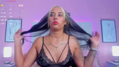 Charlotte online show from 04.14.26