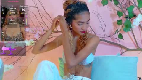 CHARLOTTE online show from 03.25.26