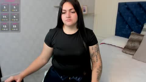 Charlotte Mayers online show from 11.25.25