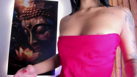 CHARLOTTE  online show from 05.20.26