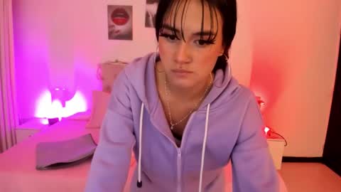 charlotte_rider_ online show from 12.18.25