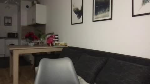 Charlotte Roche online show from 12.10.24