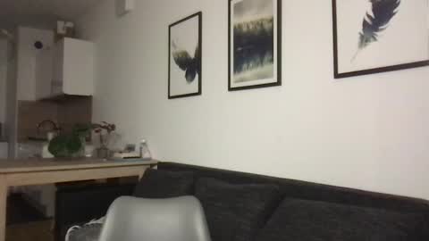 Charlotte Roche online show from 01.15.25