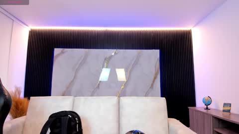 Charlotte  Everyday From 0700 to 1300 Col Time online show from 03.06.26