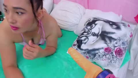 Charlotte  online show from 04.07.26