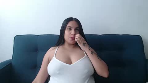 Snapshot of charlottecutie_1 chatting on 11.12.25 Charlotte and Eric online show from 11.12.25