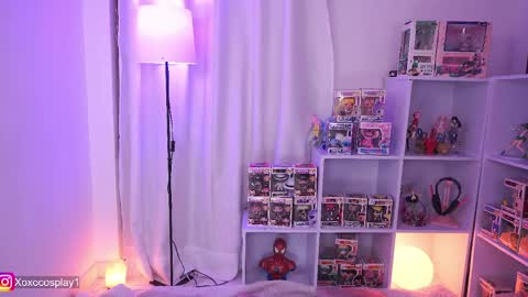 ill be online tomorrow December 1st online show from 04.27.26