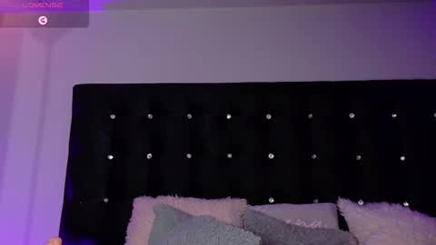 Snapshot of charlotterussel chatting on 12.28.24 charlotterussel online show from 12.28.24