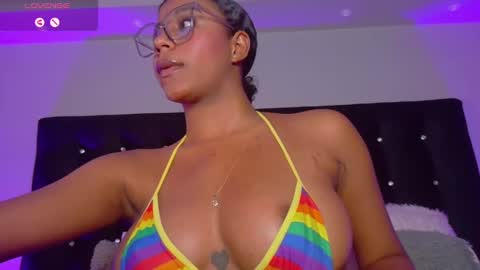 Snapshot of charlotterussel chatting on 02.13.25 charlotterussel online show from 02.13.25