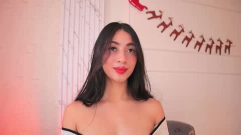 Lauren Rus online show from 12.19.25