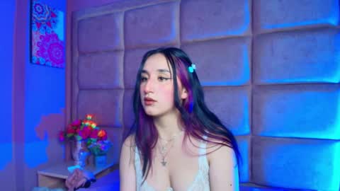 charlottestuart_ online show from 02.27.26