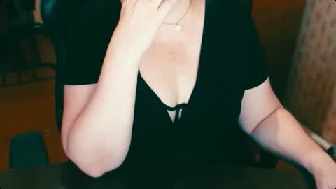 CharlotteXTasty online show from 09.15.25