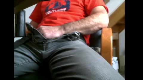 Snapshot of charly052 chatting on 01.08.26 charly052 online show from 01.08.26