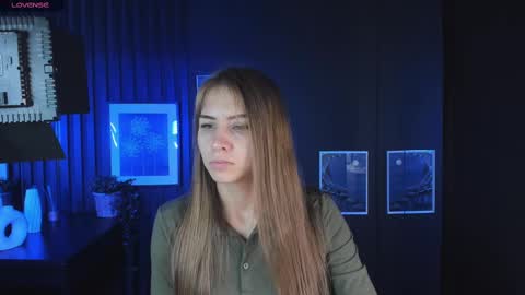 Snapshot of charmbianca chatting on 02.01.25 Bianca online show from 02.01.25